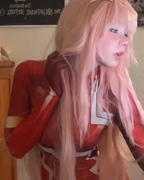 zero two :3 - - - - - #darlinginthefranxx #darlinginthefranxxcosplay #darlinginthefranxxzerotwo #zerotwo #zerotwocosplay #cosplay #cosplaygirl #egirl #altgirl #fyp #foryou #foryoupage #explore #fypシ Best Cosplay Women, Cosplay Zero Two, Darling In The Franxx Cosplay, Face Shading, Zero Two Cosplay, Egirl Pfp, Cosplay For Women, Egirl Aesthetic, Cosplay Inspo