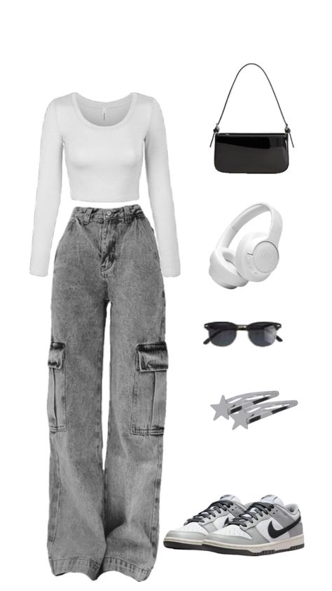 #outfitinspo #vibes #beauty #black #white Casual Preppy Outfits, Trendy Outfits For Teens, Everyday Fashion Outfits, Casual Day Outfits, Quick Outfits, Easy Trendy Outfits, Simple Trendy Outfits, Cute Everyday Outfits, Really Cute Outfits