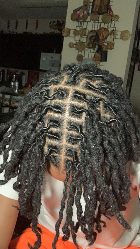 Locs Locs Two Strand Twist, Arcade Prizes, Twist Dreadlocks, Loc Hairstyles For Men, Dreadlock Ideas, Locs Retwist, Dreads Short Hair, 2 Strand Twist, Dyed Dreads