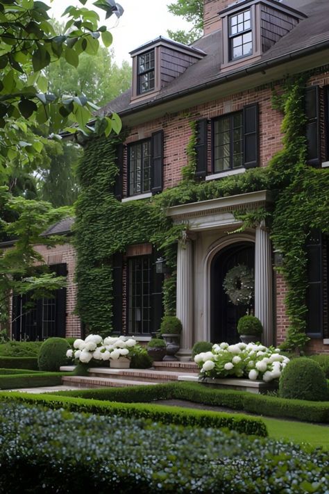 Georgian Exterior, Shrubs Front Of House, Front Of House Ideas, English Estate, Boost Curb Appeal, Box Wood Shrub, Nice Homes, Cottage Exterior, Red Brick House