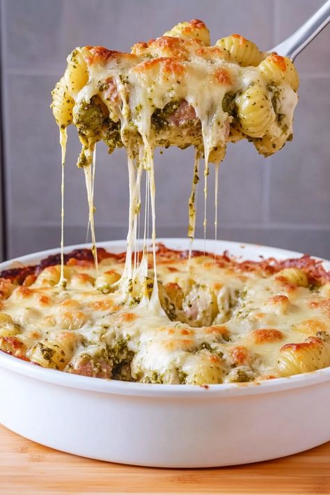 Easy Chicken Pesto Gnocchi Casserole Gnocchi Casserole, Pesto Gnocchi, Chicken Pesto, How To Cook Sausage, Pesto Sauce, Delicious Chicken, Pesto Chicken, Chicken Sausage, Ground Chicken