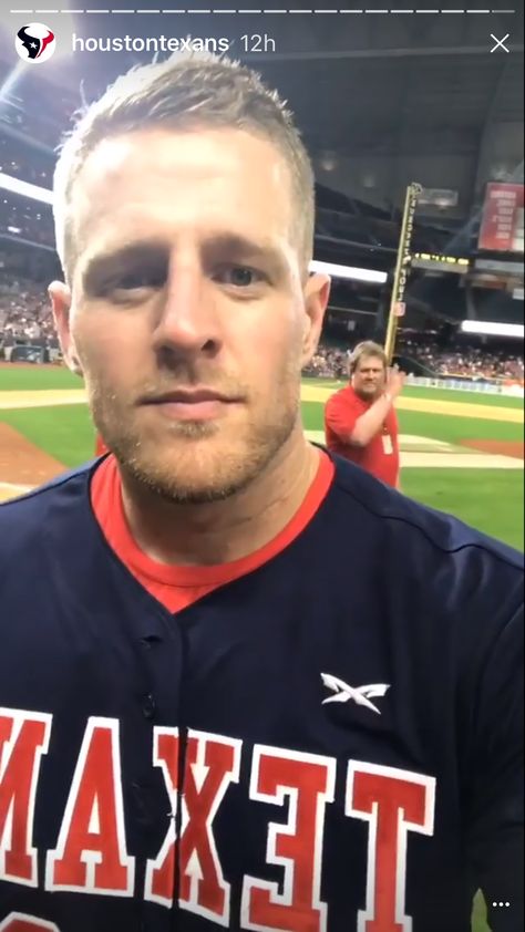 JJ Watt Jj Watt Haircut, Football Husband, J. J. Watt, Lawrence Taylor, Sports Players, Man Cake, Texans Football, Jj Watt, Boy Haircuts