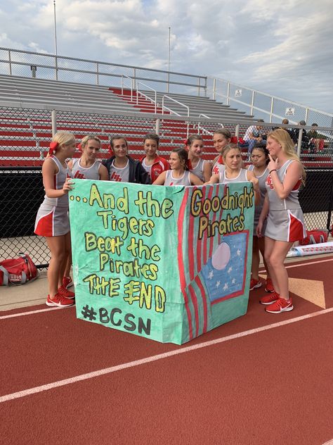 Jersey Night Football Game Theme, Throwback Cheer Theme, Easy Cheer Tumbling, Pajama Football Game Theme, Pajama Theme Football Game, Country Theme Football Game Signs, Espn Student Section Theme, Football Season Signs, Usa Pep Rally Signs