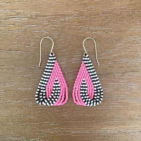 Brick Stitch Loop Earrings in Pink/black/white, Handwoven Loopy Beaded Earrings, Handmade Dynamic and Striking Woven Earrings - Etsy Coral Beaded Earrings, Simple Brick Stitch Earrings, Handmade Bead Earrings, Metis Beadwork Patterns, Simple Beaded Earrings, Brick Stitch Earrings Pattern, Small Beaded Earrings, Indigenous Earrings, Brick Stitch Pattern Earring