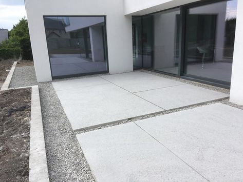 Concrete innovations | Gallery | Photos | Polished Concrete Porftfolio Honed Concrete Patio, Modern Concrete Patio, Concrete House Exterior, Honed Concrete, Modern Concrete House, Driveway Edging, Concrete Backyard, Modern Driveway, Concrete Patio Designs