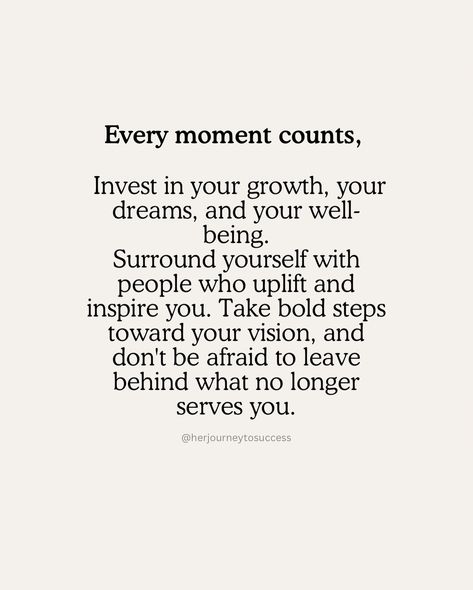 Make each day count, and let your journey reflect the best version of yourself. 💖 2025 is just 5 months away. Don’t let anyone waste your time. Be intentional about how you spend it and who you spend it with. Align with your goals and be brave enough to make new choices. Your future self will thank you for the courage you show today. Every moment counts, so invest in your growth, your dreams, and your well-being. Surround yourself with people who uplift and inspire you. Take bold steps tow... Being Your Best Self Quotes, Brains Quote, Best Self Quotes, Being Intentional, Self Growth Quotes, Surround Yourself With People Who, Being Brave, Day Count, Surround Yourself With People