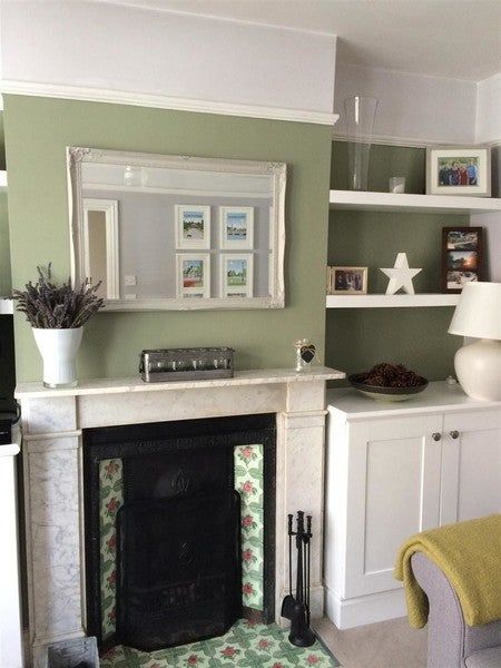 Feature wall painted in Lichen to complement the fireplace Funkis Kitchen, Bedroom Farrow And Ball, Farrow And Ball Living Room, Farrow And Ball Kitchen, Edwardian Fireplace, Diy Cupboards, Hallway Colours, Victorian Living Room, Living Room Door