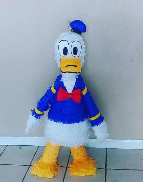 By pinatas by patty.. Arizona usa Donald Duck Party, Duck Party, Arizona Usa, Donald Duck, Arizona, Party Ideas, Disney Characters, Disney, Fictional Characters