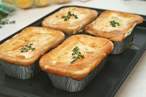 Resep Makanan Beku, Chicken Pot Pies, Aluminum Pans, Pot Pies, Mini Loaf, Loaf Pan, Chicken Pot, Chicken Pot Pie, Poultry Recipes