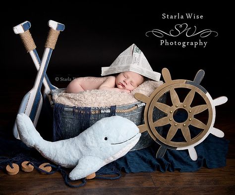 Newborn baby fisherman theme. Www.starlawisephotography.com newborn photographer bay area CA baby boy photos. Baby in boat. Boy Photo Ideas, Newborn Background, Foto Kids, Foto Newborn, Newborn Photography Boy, Newborn Family Photos, Baby Boy Pictures, Baby Boy Photography, Newborn Baby Photos