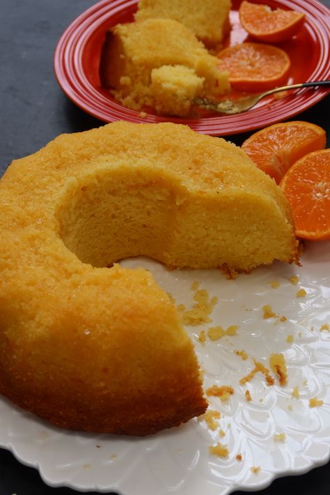 Polenta Cake Recipe | Lemon Polenta Cake Recipe Grits Dishes, Sweet Grits, Eggless Orange Cake, Lemon Polenta, Lemon Polenta Cake, Grit Cakes, Lemon Ricotta Cake, Baked Polenta, Polenta Cake