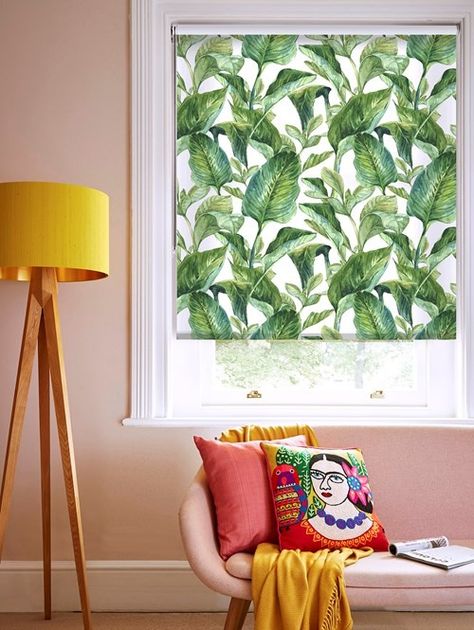 Green Floral Blinds, Printed Blinds, Roller Blinds Design, Beautiful Jungle, Bathroom Blinds, Blinds Design, Jungle Leaves, Fitted Blinds, Window Dressing