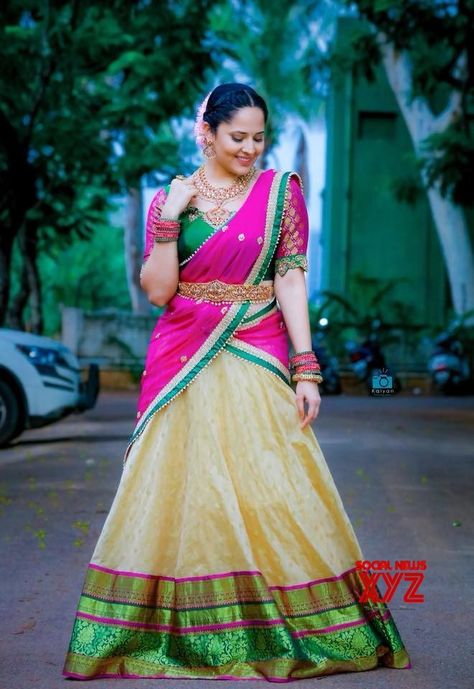 Actress Anasuya Bharadwaj New Photo Shoot Stills - Social News XYZ Saree Function, South Indian Bride Saree, Anasuya Bharadwaj, Half Saree Function, Langa Voni, Indian Bride Photography Poses, Pattu Pavadai, Cutwork Blouse, Ethnic Dresses