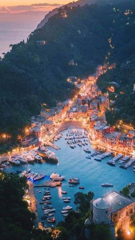 Almafi Coast Italy, Portofino Italy, Harbor Town, Capri Italy, Italy Aesthetic, Dream Travel Destinations, Beautiful Sights, Coastal Towns, Beautiful Places To Travel