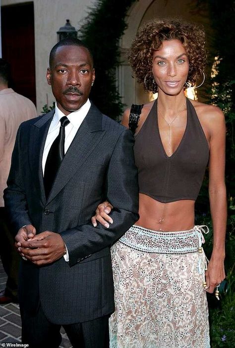 Nicole Murphy & then husband Eddie in 2005 Nicole Mitchell, Nicole Mitchell Murphy, Tight Pink Dress, Nicole Murphy, Haircuts For Women Over 50, Hollywood Couples, Hairstyles And Haircuts, Eddie Murphy, Haircuts For Women