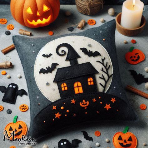 Bring a festive touch to your home this Halloween season with our Handmade Pumpkin Felt Pillow! Featuring a vibrant orange jack-o'-lantern face sewn onto a soft, black background, this cushion is the perfect addition to your spooky decor. Whether placed on your couch, bed, or outdoor porch, it will add a charming Halloween vibe to any space. Each pillow is crafted from high-quality felt, stitched with care, and filled with soft, plush material for maximum comfort and durability. This unique and Pumpkin Felt, Pumpkin Cushion, Halloween Cushion, Dulceros Halloween, Halloween Applique, Felt Cushion, Felt Pillow, Felt Halloween, Home Decor Handmade