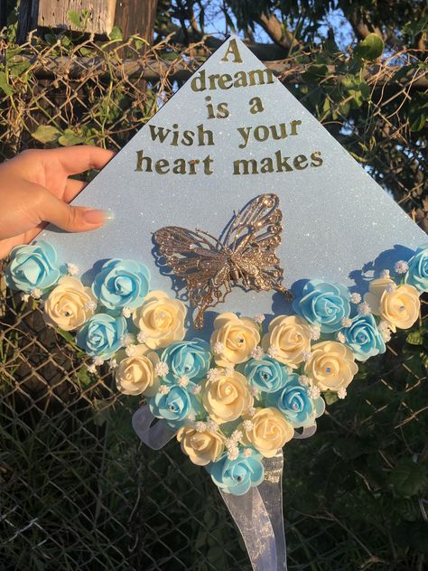 Disney Graduation Cap Ideas High School, Cinderella Cap Graduation, Graduation Cap Inspiration, Light Blue Graduation Cap Ideas, Graduation Cap Designs Disney Princess, Disney Graduation Cap Designs, Grad Cap Ideas Disney, Graduation Cap Quotes, Sleeping Beauty Graduation Cap