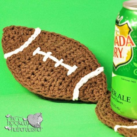 Crochet Steelers, Crochet Football Pattern, Crochet Shapes, Football Coasters, Crochet Football, Coffee Cozies, Coaster Crochet, Crochet Appliques, Crochet Cozy