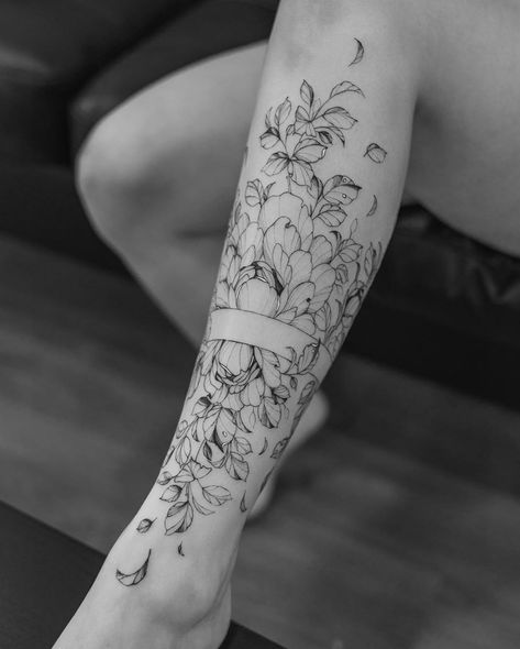 Keith on Instagram: “Floral leg band  If you are interested in getting a tattoo from me please fill out an appointment request form with my website.  Shop…” Floral Leg Band Tattoo, Calf Band Tattoo, Leg Floral Tattoo, Floral Calf Tattoo, Floral Band Tattoo, Lower Leg Sleeve Tattoo, Floral Leg Sleeve Tattoo, Leg Band Tattoo, Leg Band Tattoos