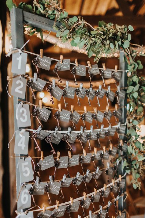 Boho Wedding Theme, Wedding Table Seating, Table Seating Chart, Barn Wedding Reception, Diy Rustic Decor, Wedding Table Plan, Seating Plan Wedding, Wedding Decor Inspiration, Rustic Barn Wedding