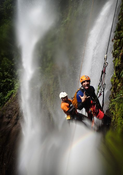 Canyoning Sport, Adventure Aesthetic, Costa Rica Travel, Adventure Sports, Extreme Sports, Travel Goals, Hiking Trip, Rock Climbing, Mountaineering