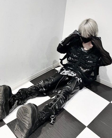 @/pon_cotu_riapan ig Vkei Outfits, Harajuku Boy, Jirai Kei, Androgynous Fashion, Alt Fashion, Alternative Outfits, Harajuku Fashion, Unisex Clothing, Japanese Fashion