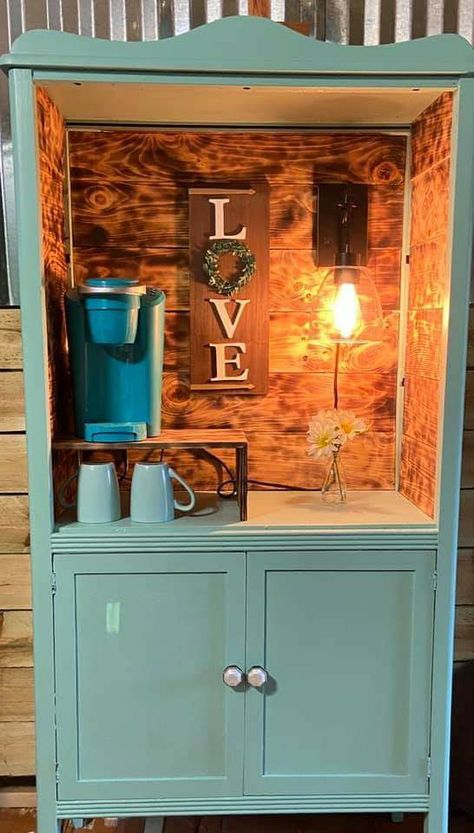 Antique Coffee Bar, Coffee Armoire, Coffee Corners, Coffee Bar Ideas, Coffee Stand, Diy Coffee Bar, Coffee Bar Design, Furniture Flipping, Furniture Flip