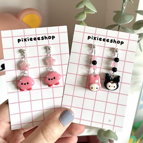 Kirby Earrings Clay, Sanrio Earrings Clay, Kirby Clay Charm, Kirby Diy Crafts, Sanrio Clay Charms, Polymer Clay Sanrio, Clay Art Earrings, Sanrio Clay Art, Diy Kirby