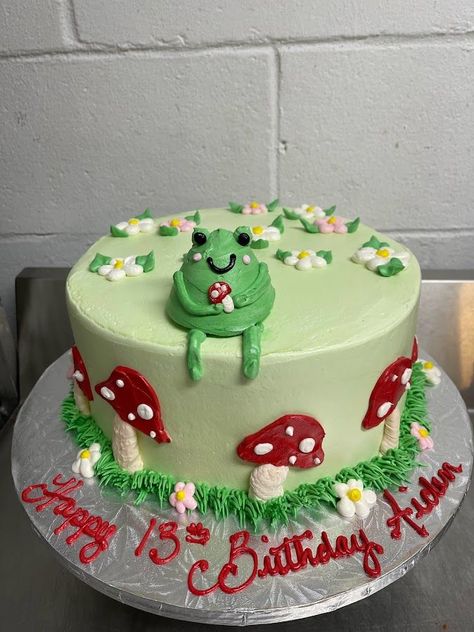 Mushrooms Cake, Mushroom Cupcakes, Beyblade Birthday, Mushroom Cake, Frog Cake, Cow Cakes, 18th Cake, Cute Baking, 29th Birthday