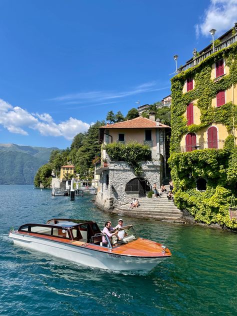 Italy Vibes, Lake Como Italy, Italy Aesthetic, Spring Trip, Northern Italy, Lake Como, Dream Destinations, Travel Aesthetic, Amalfi