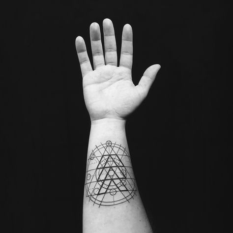 Hunter Symbol Tattoo, Hunter Symbol, Destiny Hunter, Symbol Tattoo, Symbol Tattoos, Symbolic Tattoos, I Tattoo, Geometric Tattoo, Destiny