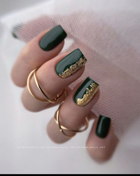 Black Green And Gold Nails, March Nails Colors, Gold Gel Nails, March Nails, Neon Green Nails, Green Acrylic Nails, Dark Green Nails, Green Nail Art, Fake Nails Designs