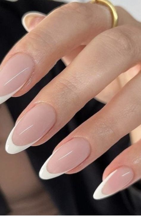 Cute Almond Nails, White French Nails, Almond Nails French, White Tip Nails, French Tip Acrylic Nails, Her Nails, White Nail Designs, Round Nails, Nail Forms