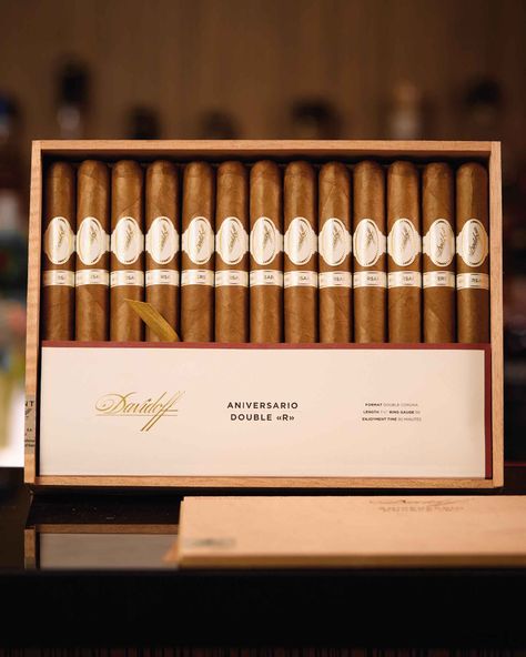 Davidoff Cigars, Louis Xiii Cognac, Pipes And Cigars, Cigars And Whiskey, Humidor, Rest And Relaxation, Cigars, Cognac, Whiskey