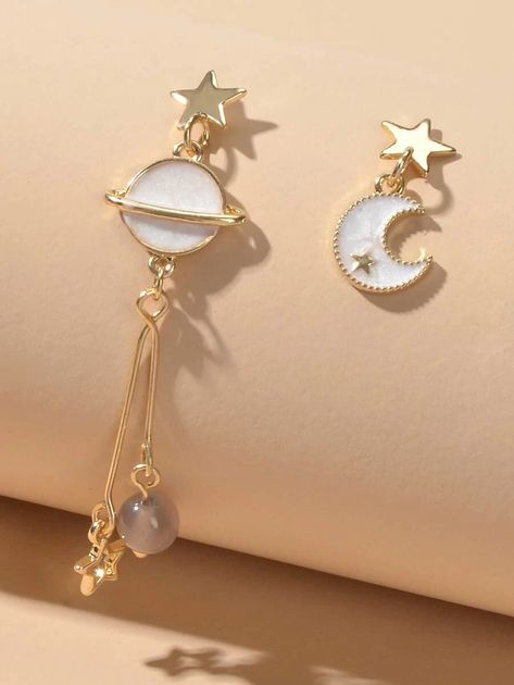 Bakmi Jawa, Star Things, Moon Drop, Princess Jewelry, Magical Jewelry, Jewelry Accessories Ideas, Star Moon, Funky Jewelry, Fancy Jewelry