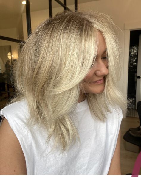 Blonde 2024, Sand Blonde, Summer Blonde Hair, Summer Blonde, Warm Blonde, Fun Hair, Hair Nails, Good Hair Day, Dream Nails