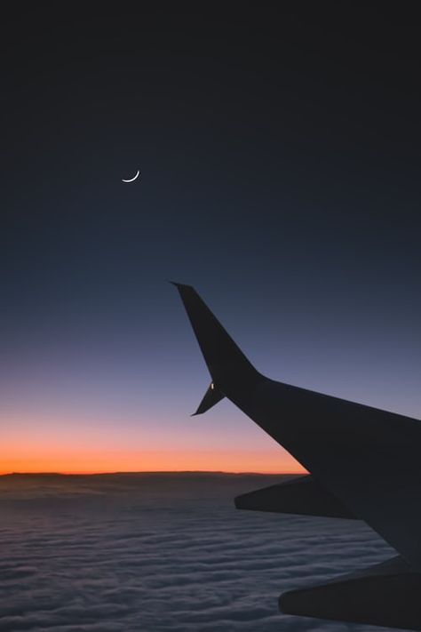 Plane Wallpaper, Plane Photography, Airplane Wallpaper, Cloud City, Twilight Sky, Night Flight, New Backgrounds, Free Hd Wallpapers, Photoshop Lightroom