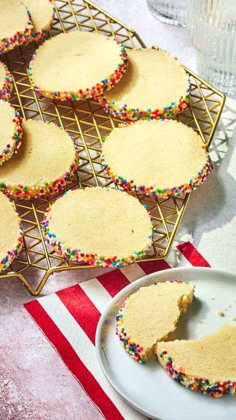 Icebox Cookies Icebox Cookie Recipes, Icebox Cookies Recipes Christmas, Ice Box Cookies Old Fashioned, Icebox Cookie Recipe, Ice Box Cookies, Slice And Bake Cookies, Refrigerator Cookies, Dessert Inspiration, Box Cookies