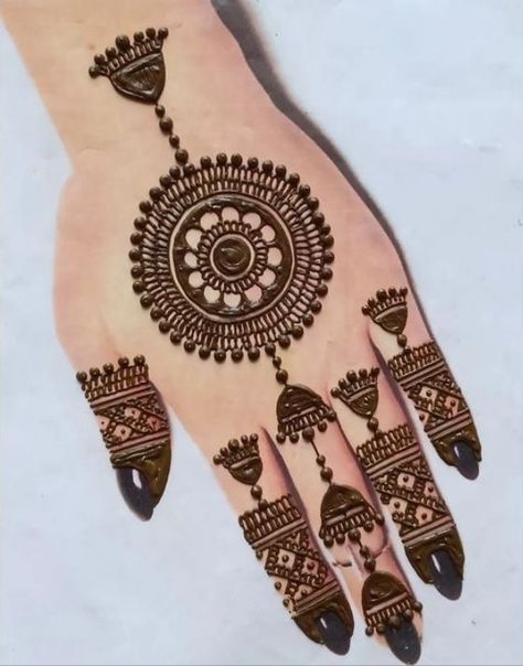 Tikki Henna! Backhand Mehndi Designs Simple, Mehandi Desine, Hand Mehendi, Short Mehndi Design, Mehandi Designs Easy, Paintings Ideas, Mehndi Designs For Kids, Perfect Tattoo, Mehndi Simple