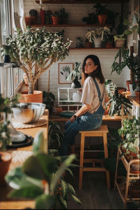 Person In Room Photography, Plant Store Photoshoot, Photoshoot With Plants, Out On A Limb, Creative Christmas Trees, Deco Boheme, Studio Room, Room With Plants, Fashion Mistakes