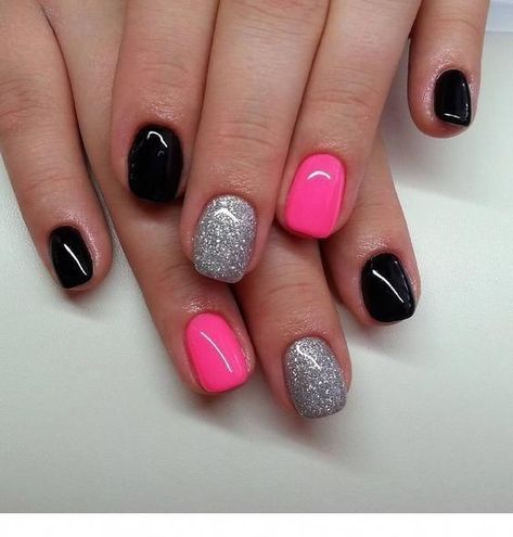 Classy Nail Art, Short Gel Nails, Cute Gel Nails, Pink Nail, Dipped Nails, Silver Nails, Classy Nails, My Nails, Short Acrylic Nails