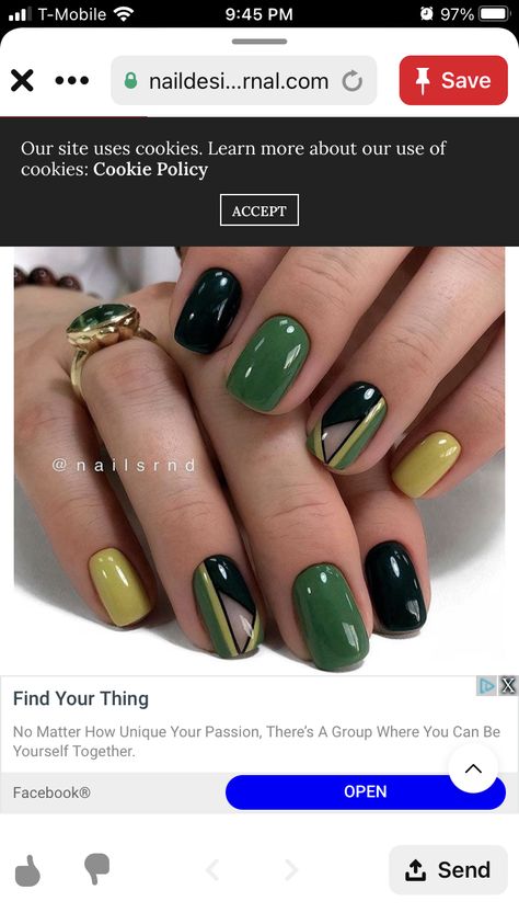 Autumn Nails Green, Poppin Nails, Gold Acrylic Nails, Abstract Nail, La Nails, Girl Nails, Abstract Nail Art, Nails Green, Polish Ideas