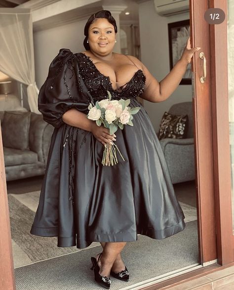 Black Dresses Classy Plus Size, Plus Size Elegant Dresses Classy Wedding, Plus Size Wedding Guest Dresses Classy, Black Dresses For Wedding, Nice Dresses Classy, Plus Size Elegant Dresses Classy, Elegant Plus Size Outfits, Elegant Black Dresses, Occasional Dresses