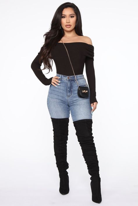 Bota Over, Boots And Jeans, Fashion Nova Outfits, Latina Fashion, Janet Guzman, Bodysuit Black, Bodysuit Fashion, Fashion Nova Jeans, Jumpsuit Fashion