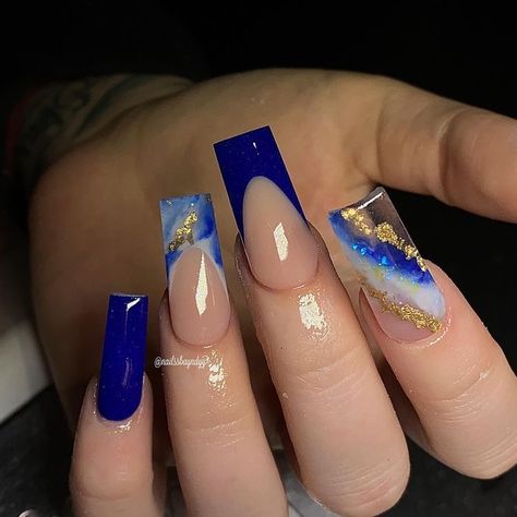 Navy Blue Acrylic Nails Coffin Design, Royal Blue Acrylic Nails Sweet 16, Royal Blue And Gold French Tip Nails, Royal Blue Nails With Gold Flakes, Royal Blue Acrylic Nails Medium Length, Glam Nails Blue, Dark Blue Birthday Nails, Blue Gel X Nail Designs, Sapphire Nails Acrylic