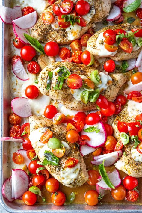 Sheet Pan Bruschetta Chicken, perfectly baked chicken breasts topped with mozzarella cheese, cherry tomatoes, fresh basil and flavorful oil and balsamic vinegar dressing. #sheetpanchickenrecipe #sheetpandinner #chickenrecipe #chickenbruschetta Chicken Bruschetta Recipe, Balsamic Vinegar Dressing, Sheet Pan Meals Chicken, Baked Chicken Breasts, Bruschetta Chicken, Mozzarella Chicken, Vinegar Dressing, Tomato Mozzarella, Baked Chicken Breast