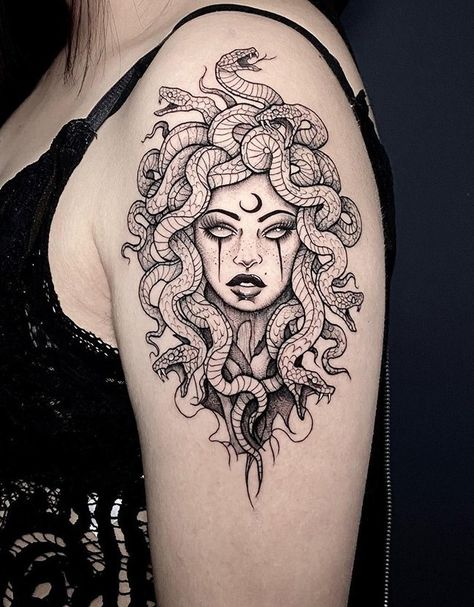 Survivor Tattoo, Medusa Tattoo Design, Goddess Tattoo, Inspiration Tattoos, Mythology Tattoos, Medusa Tattoo, Latest Tattoos, Greek Tattoos, Tattoo Style Drawings