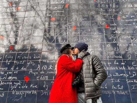 The Wall Of Love Paris, Make Your Dreams Come True, Paris Outfits, Pics Ideas, A Paris, St Valentin, Paris Travel, Life Advice, Dreams Come True