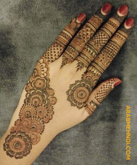 50 Rakhi Special Mehndi Design (Henna Design) - October 2019 Modern Mehndi Designs Unique, Palm Henna Designs Easy Simple, Henna Designs Easy Simple, Palm Henna Designs Easy, Mehndi Designs Unique, Aesthetic Mehndi, Special Mehndi Design, Full Hand Mehndi Design, Back Hand Mehndi Design