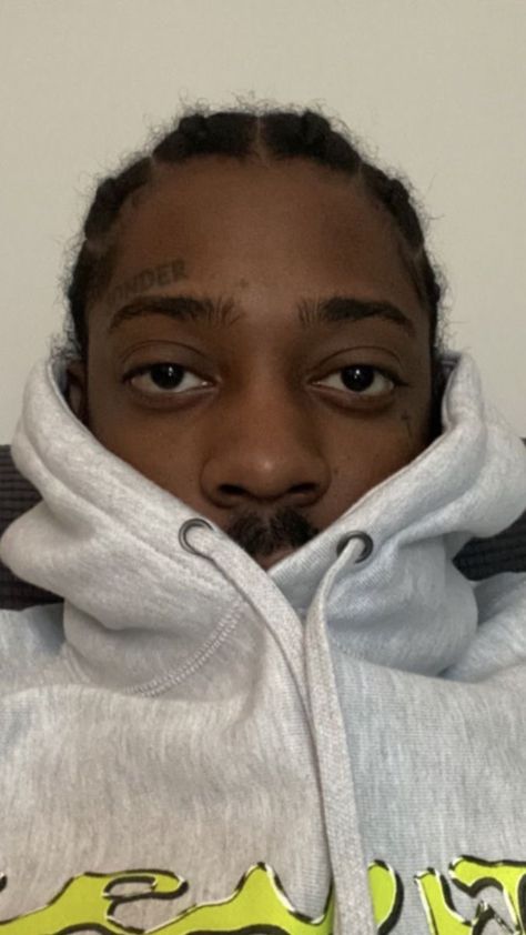 Baby Brent, Christopher Wood, Cornrow Hairstyles For Men, Brent Faiyaz, Mode Tips, Man Crush Everyday, Rap Aesthetic, Cornrow Hairstyles, Fav Celebs